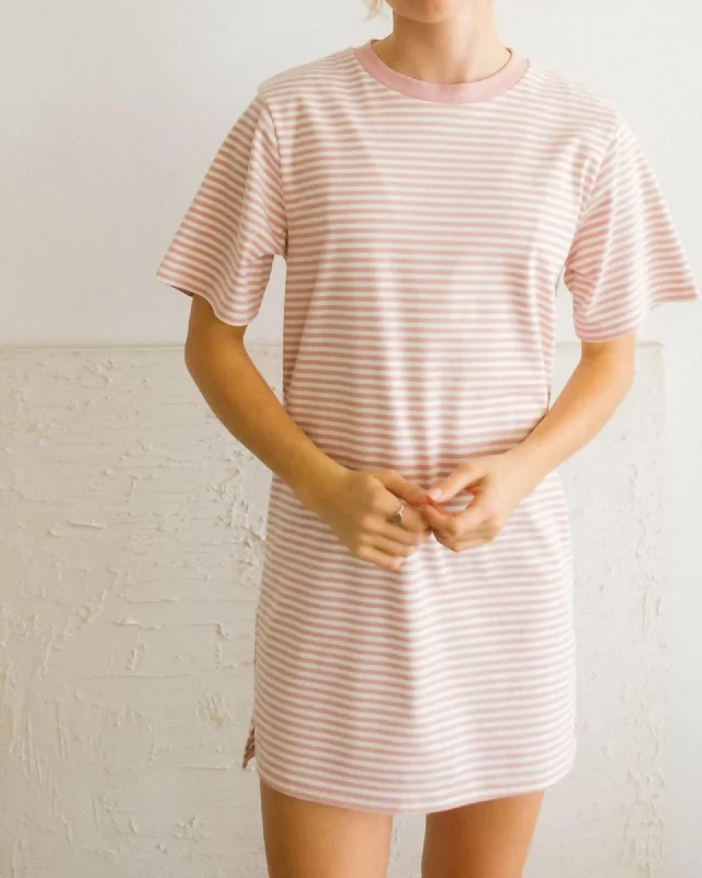 T-Shirt Dress in Pink Multi | Pink Multi